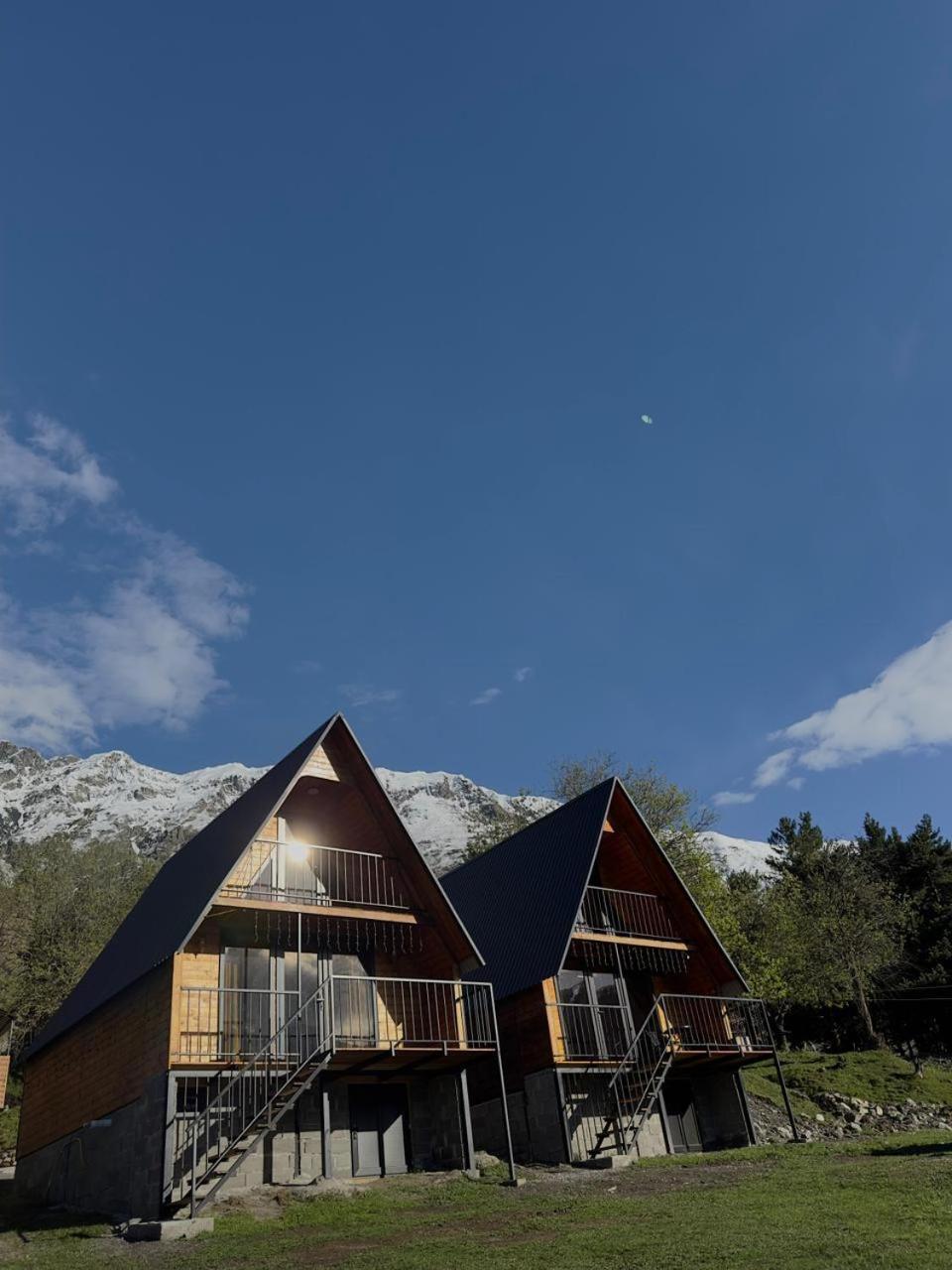 Cottage Paradise Казбеги Екстериор снимка