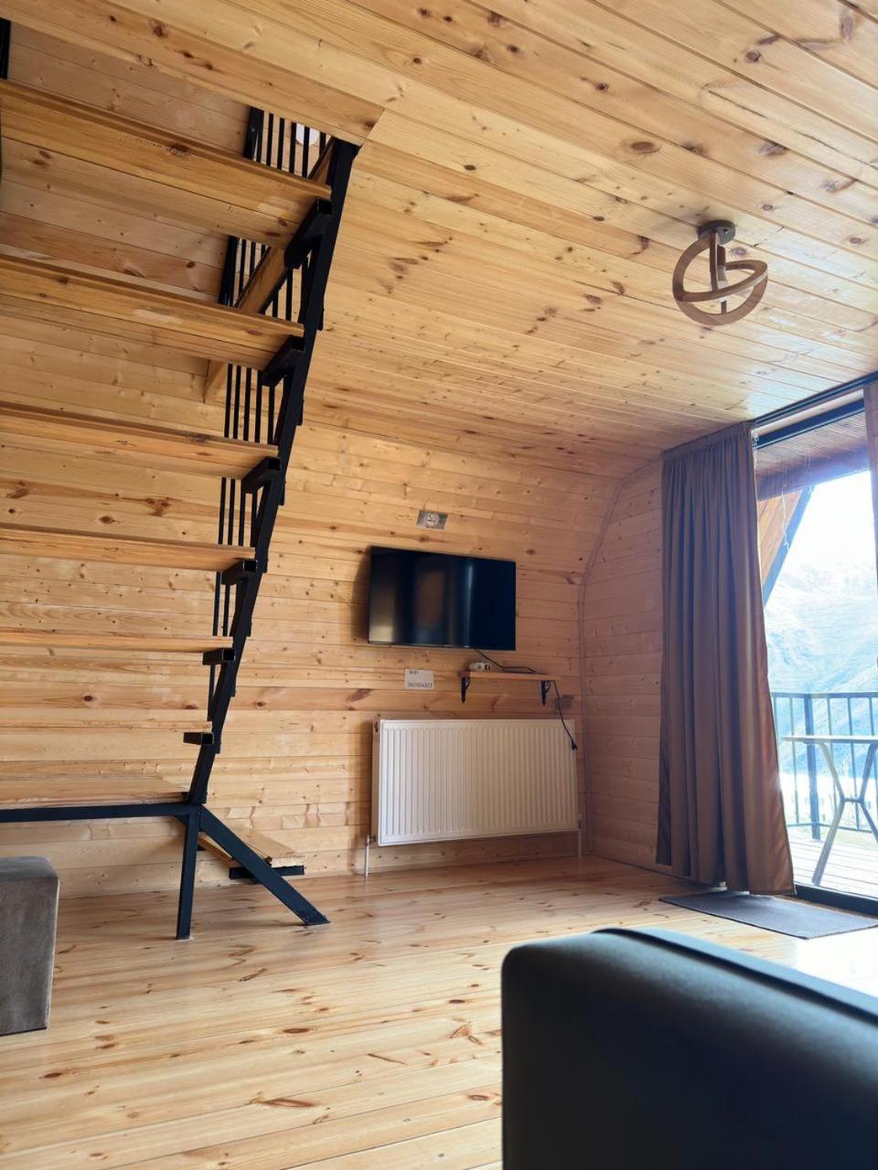 Cottage Paradise Казбеги Екстериор снимка