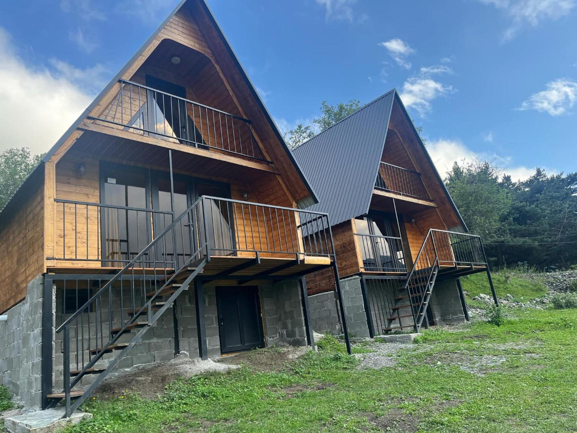 Cottage Paradise Казбеги Екстериор снимка