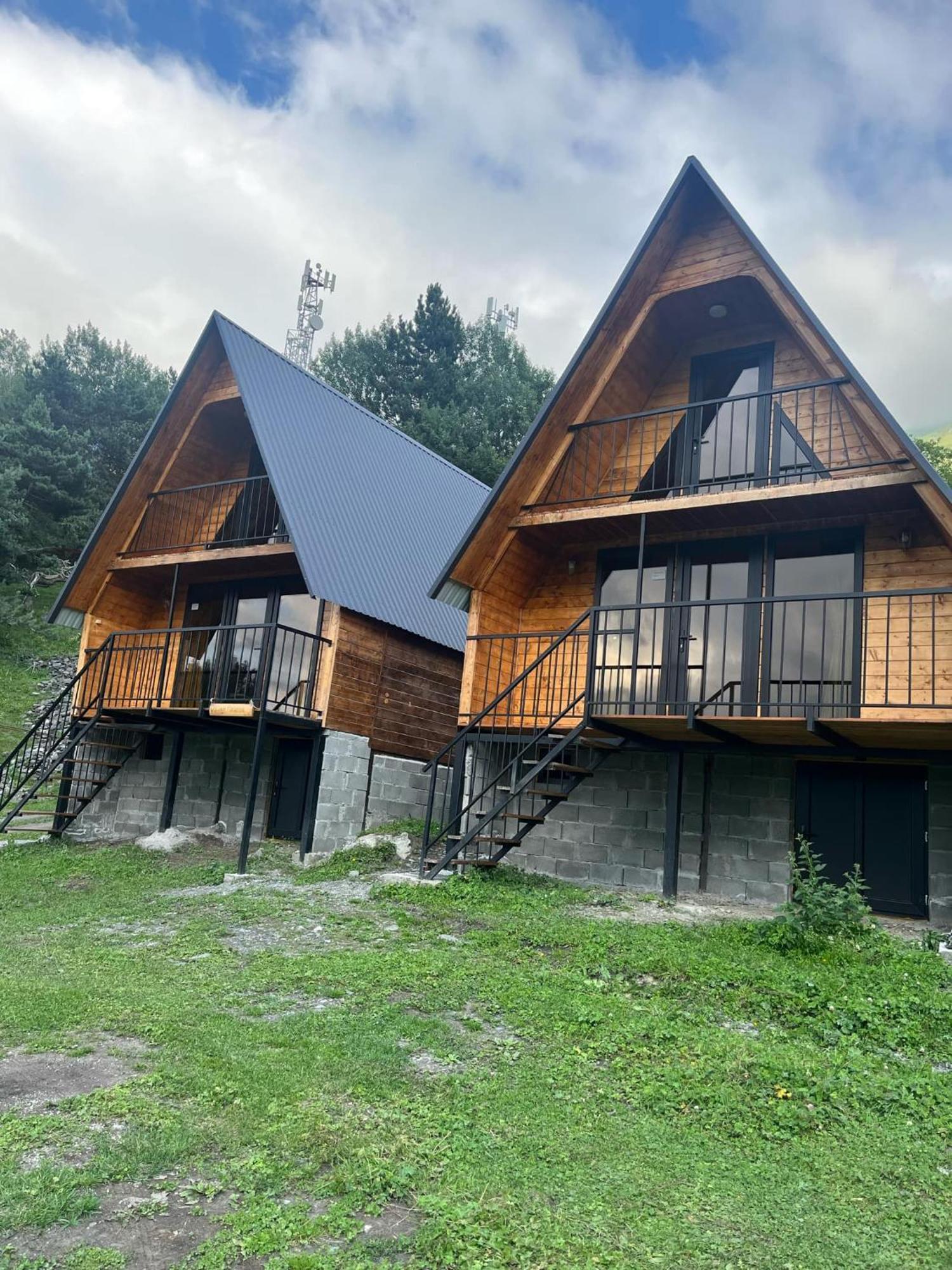 Cottage Paradise Казбеги Екстериор снимка