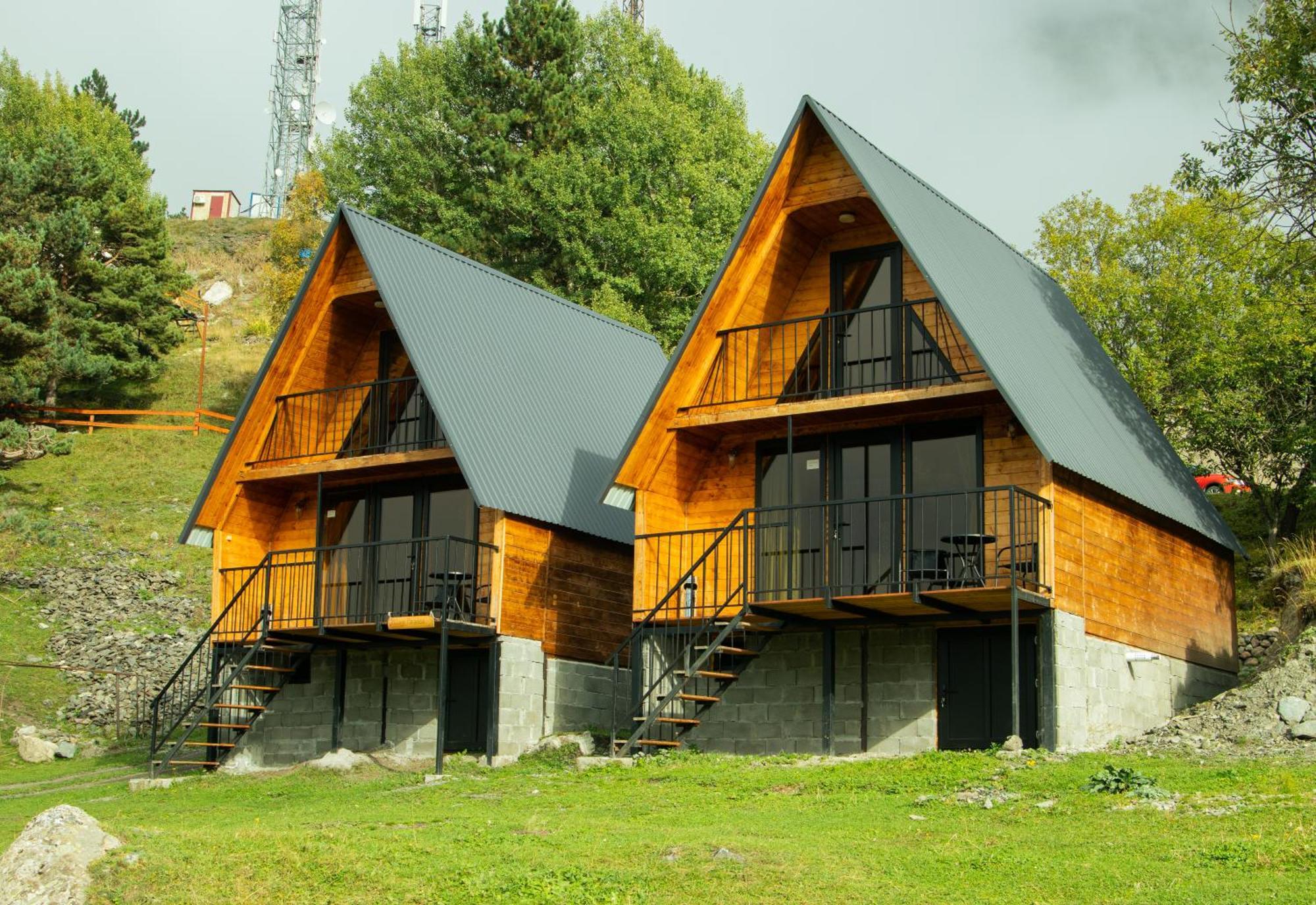 Cottage Paradise Казбеги Екстериор снимка